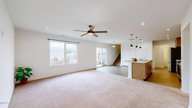Building Photo - 192 Blue Ridge Cir