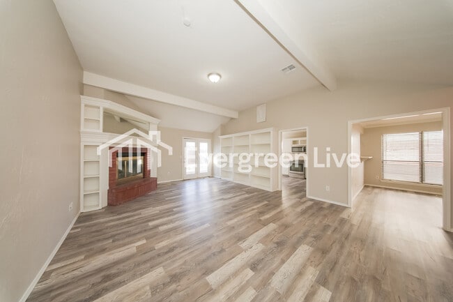 Building Photo - 11901 Blue Moon Ave