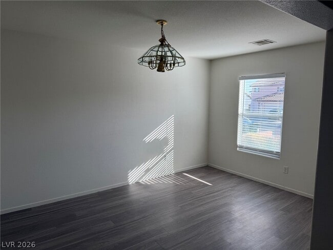 Building Photo - 203 Lynbrook St