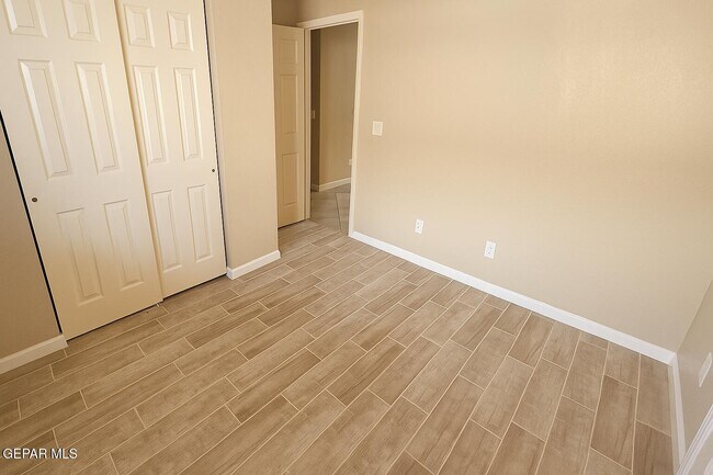 Building Photo - 12712 Roberto Nunez Ln