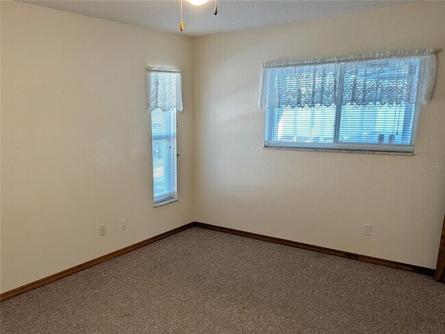 Building Photo - 8213 Pagoda Dr