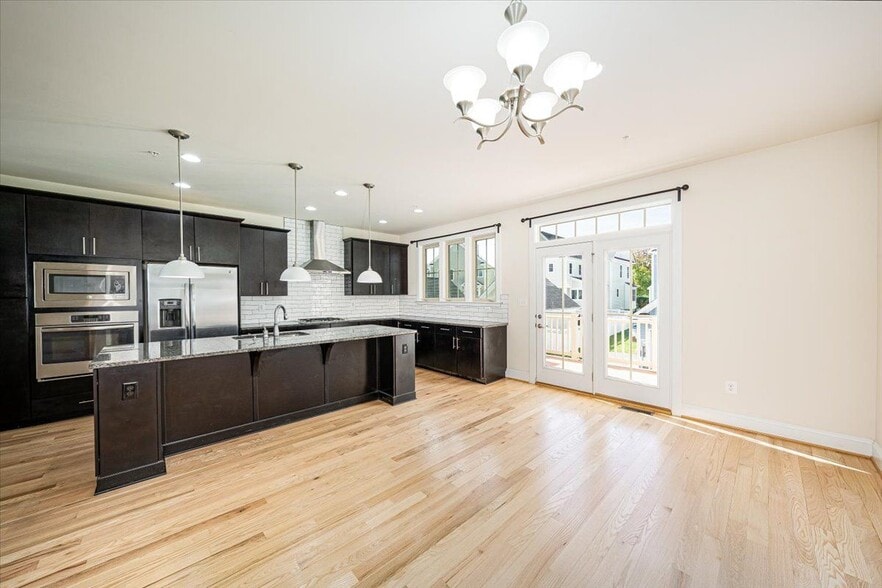 Building Photo - 9128 Kenway Ln