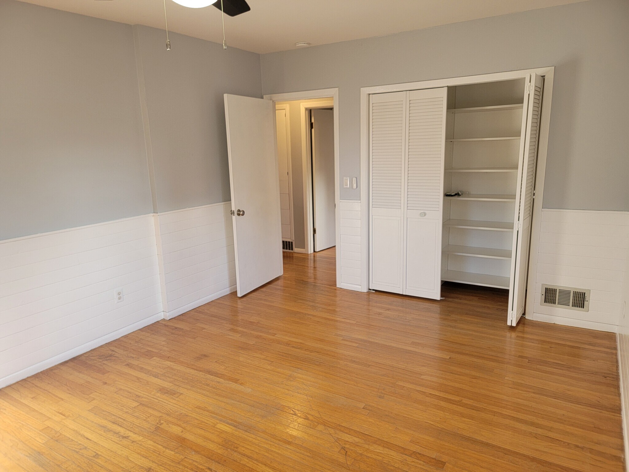 Building Photo - 8385 SW Avery St