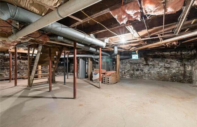 Building Photo - 1904 Penfield Rd