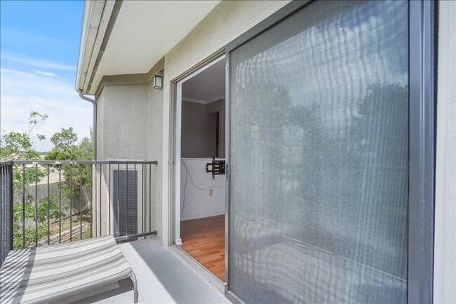 Building Photo - 11203 Ranch to Market Rd 2222