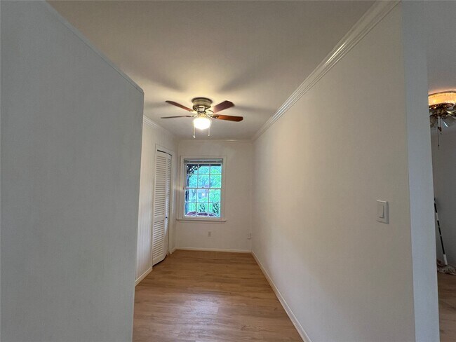 Building Photo - 5216 Arboles Dr