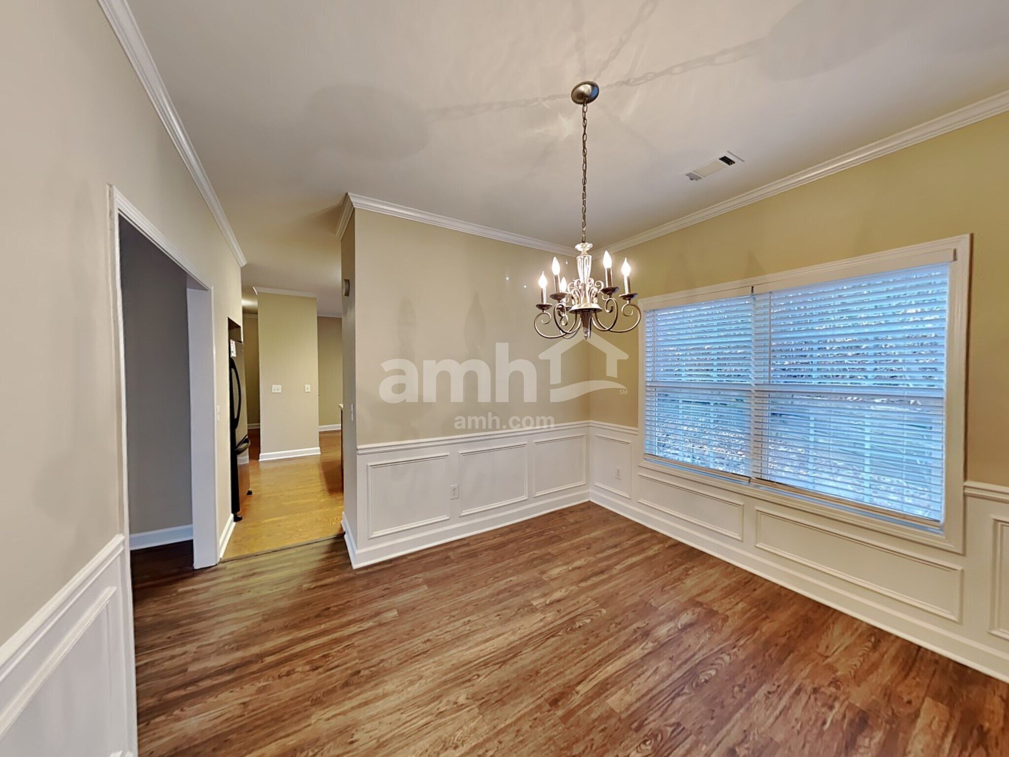 Building Photo - 708 Austin Creek Dr
