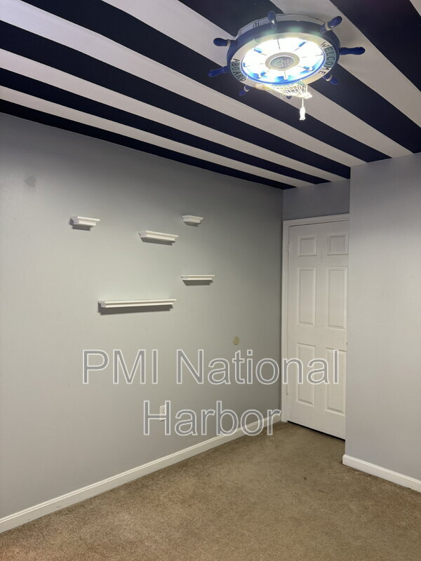 Building Photo - 10713 Wembrough Pl