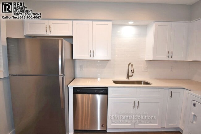Building Photo - Amazing 2BR Condo off Edmondson Pike/Brent...