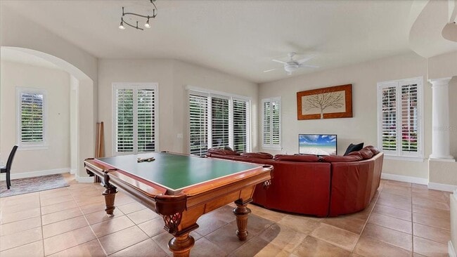 Building Photo - 5433 46th Ct W