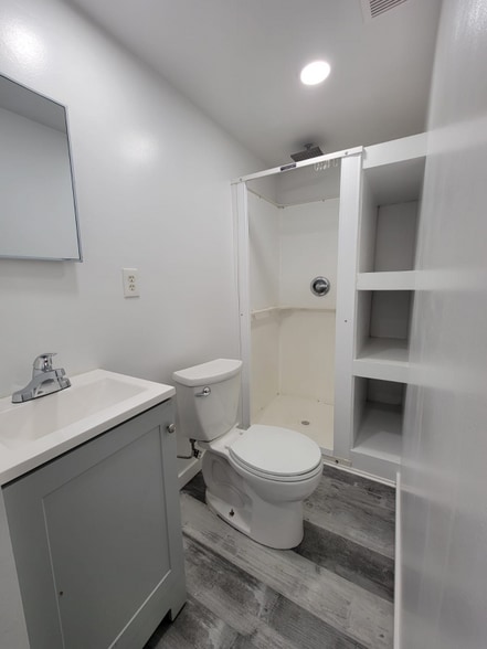 Building Photo - 571 Tilling Way