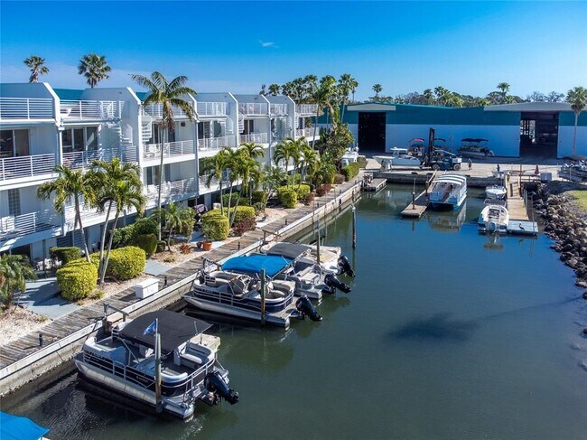Building Photo - 8222 Harborside Cir