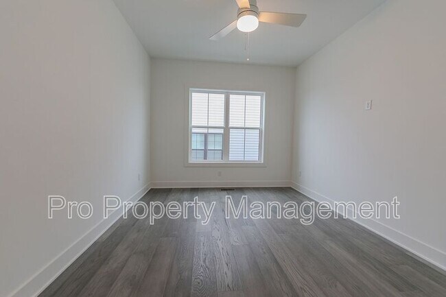 Building Photo - 35 Lookout Rdg