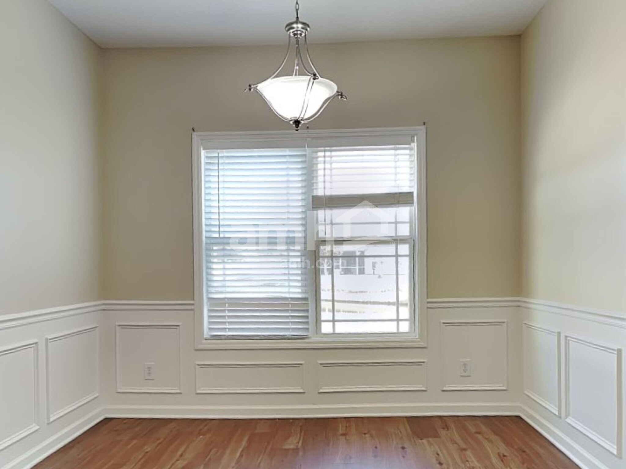 Building Photo - 7 Wyndham Dr