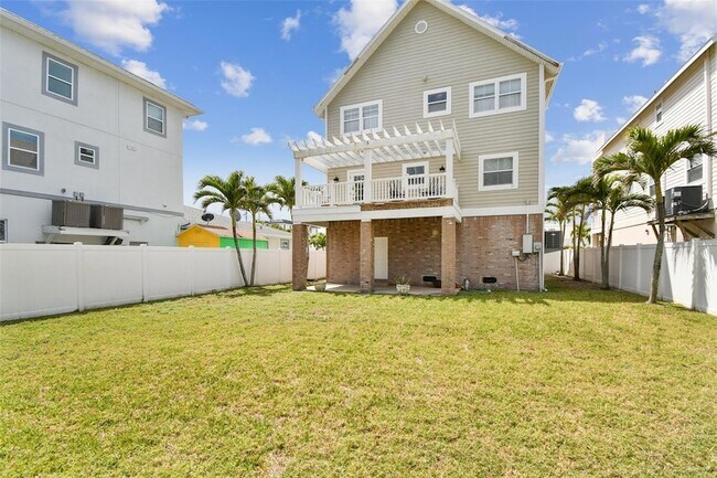 Building Photo - 16033 Gulf Blvd