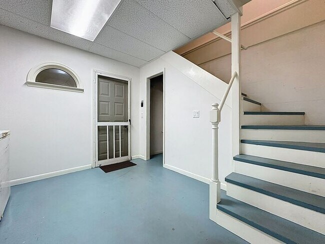 Building Photo - Exquisite Lake County Home with Lake Harris Views