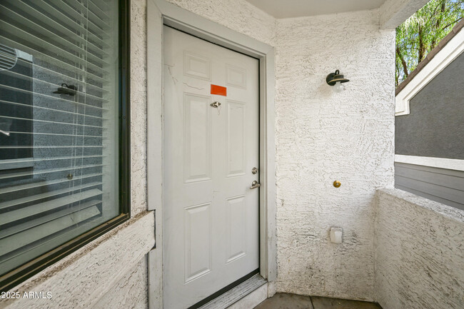 Building Photo - 3065 N 67th Ave