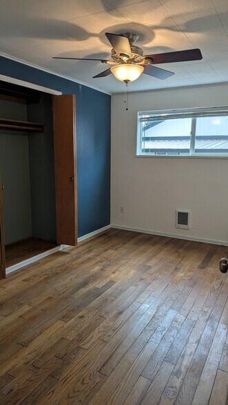Building Photo - 2634 Stephenson Ave