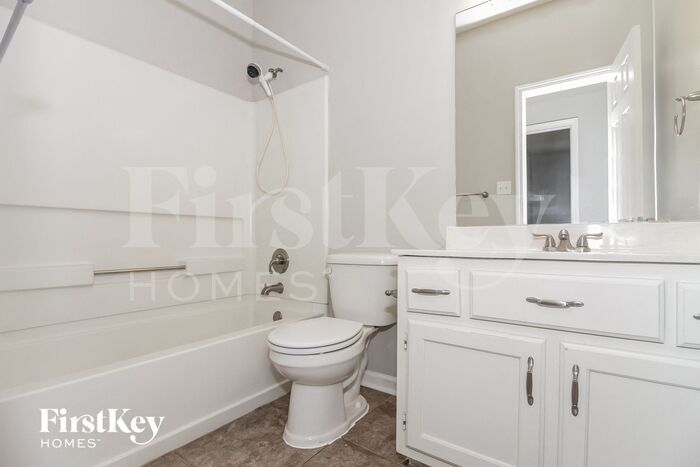 Building Photo - 5739 Eagleston Dr