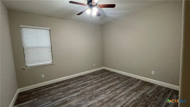 Building Photo - 6201 Morganite Ln