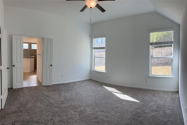 Building Photo - 521 Panzano Dr