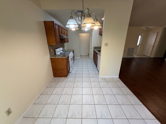 Building Photo - 3922 Issacks Way
