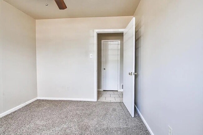 Building Photo - Come check out this great 3 bedroom 2 bathroom house located near Texas Tech!  Half Off First Mon...