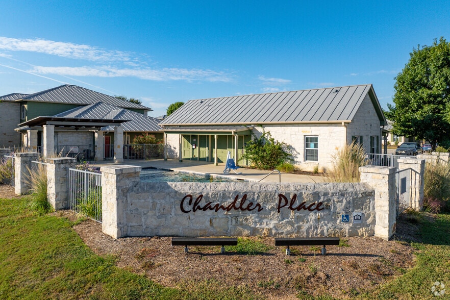 Signage - Chandler Place Apartments