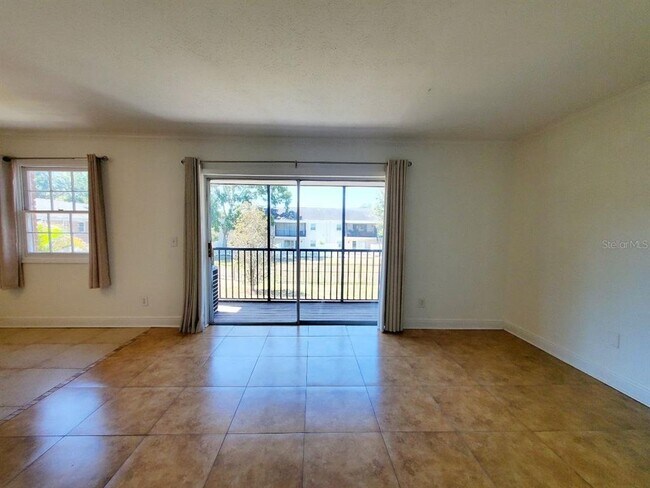 Building Photo - 13832 Orange Sunset Dr