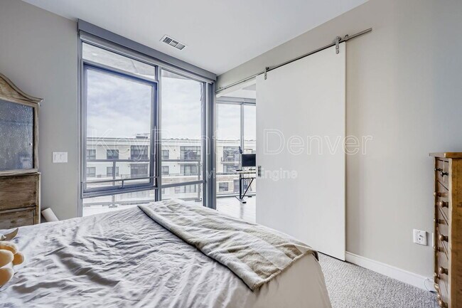 Building Photo - 4200 W 17th Ave