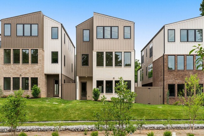 Building Photo - Stunning New Townhome in The Heart of East Nashville