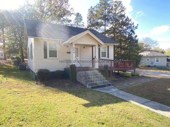 Building Photo - 504 E Atlantic St