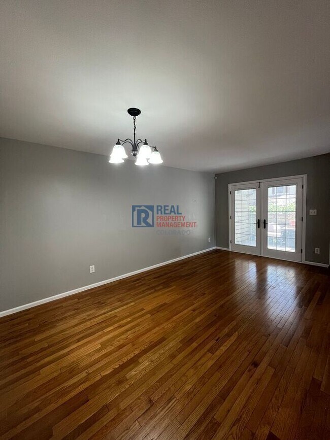 Building Photo - 6870 E Appleton Cir