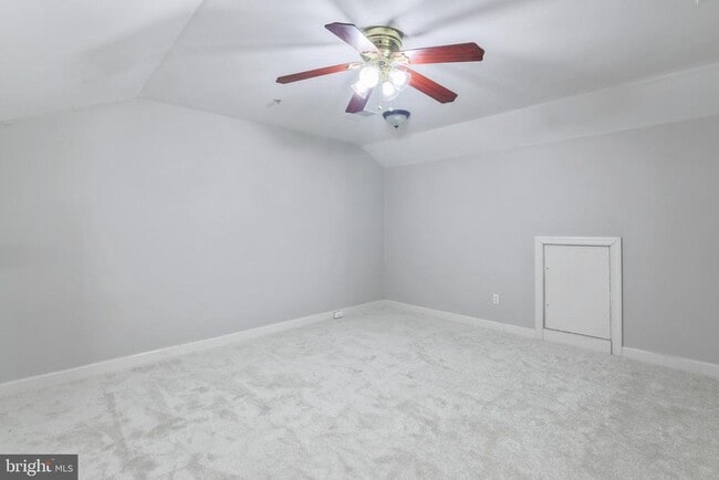 Building Photo - 7106 Point Replete Cir