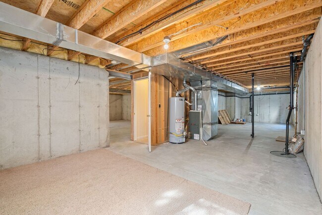 Building Photo - 3 Bedroom, 2 Bath Patio Home Now Available!