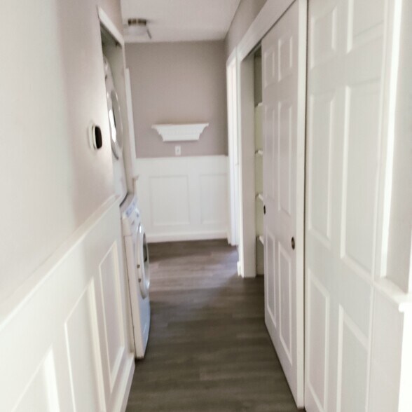 Building Photo - 4921 S Rifle Ct