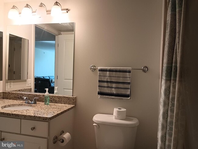 Building Photo - 11800 Sunset Hills Rd