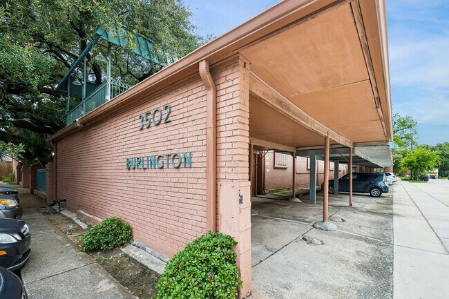 Building Photo - 3502 Burlington St