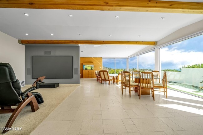 Building Photo - 3424 Shoreheights Dr