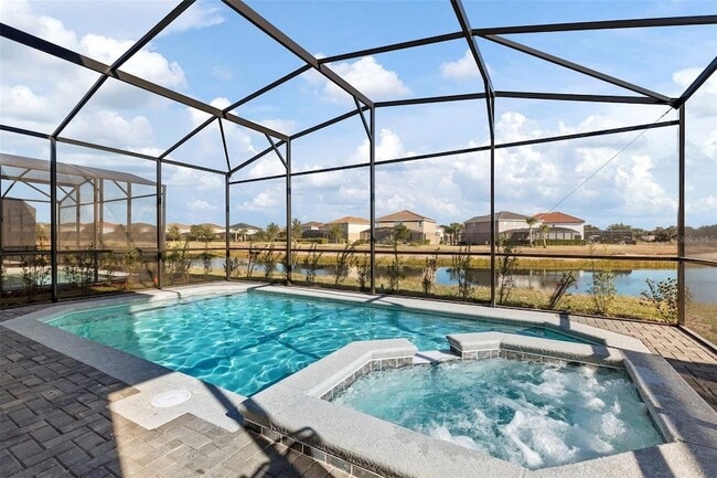 Building Photo - 7195 Oakmoss Loop