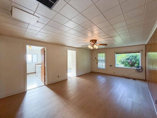 Building Photo - 3006 N Willis Blvd