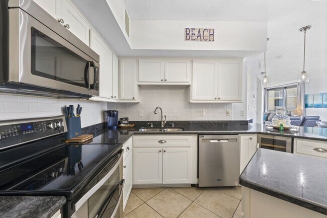 Building Photo - 24800 Perdido Beach Blvd