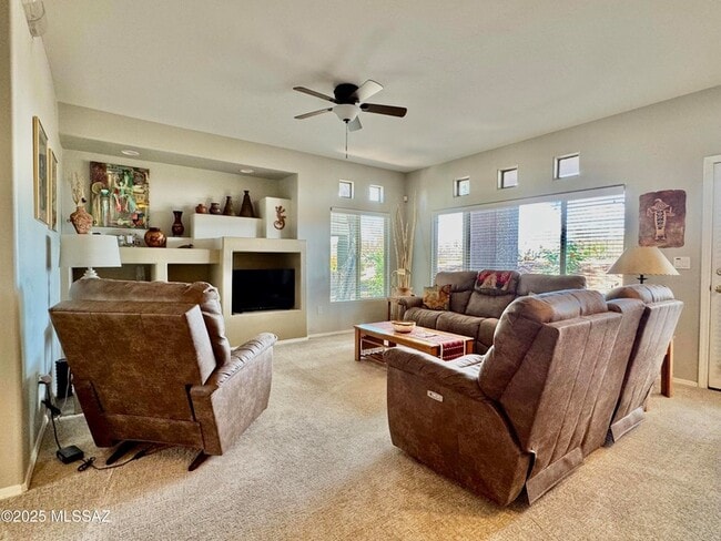 Building Photo - 655 W Vistoso Highlands Dr