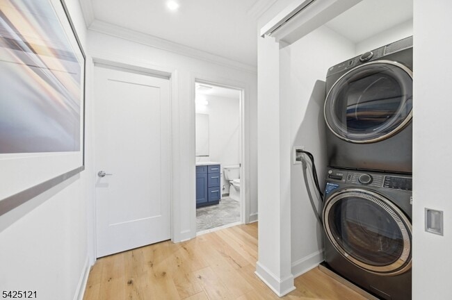 Building Photo - 14 Ward St