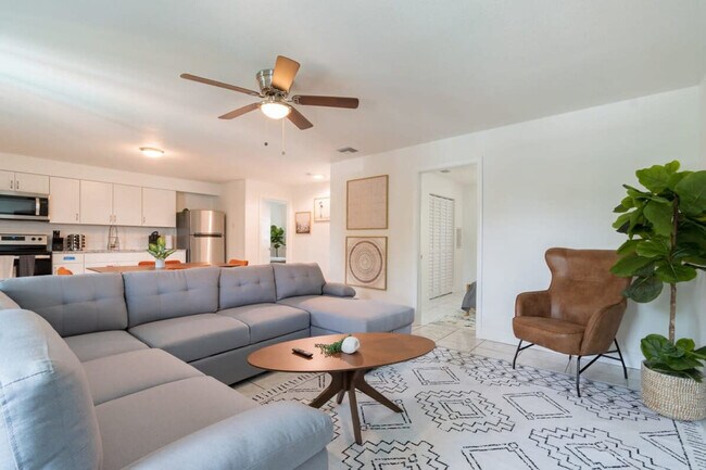 Primary Photo - 505 Fillmore Ave