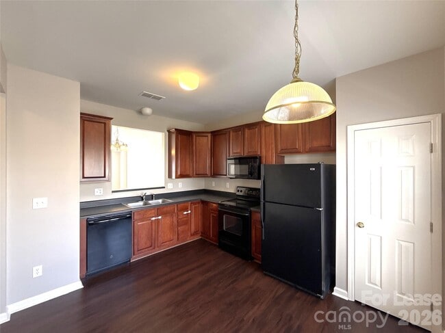 Building Photo - 15752 Castle Watch Ave