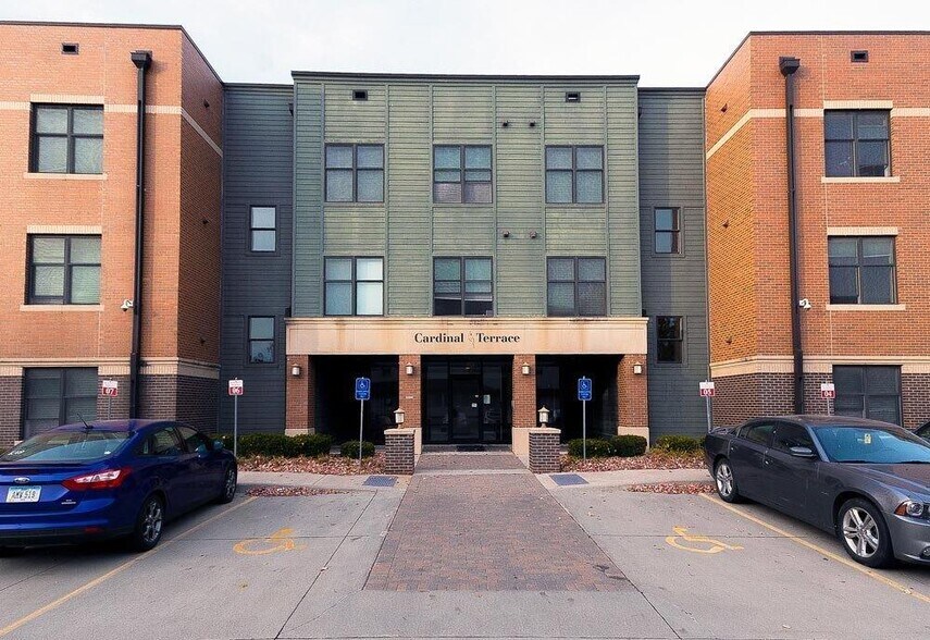 Cardinal Terrace 211 Lynn Ave Ames IA 50014 Apartment Finder