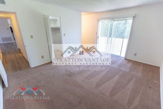 Building Photo - 7911 East Vía de Belleza