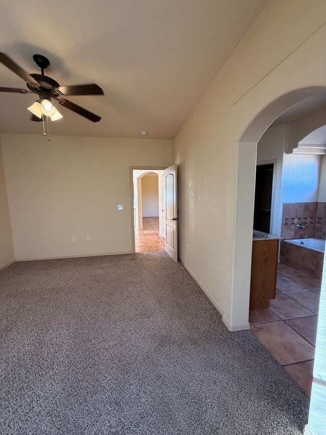 Building Photo - 4804 Camino Dos Vidas