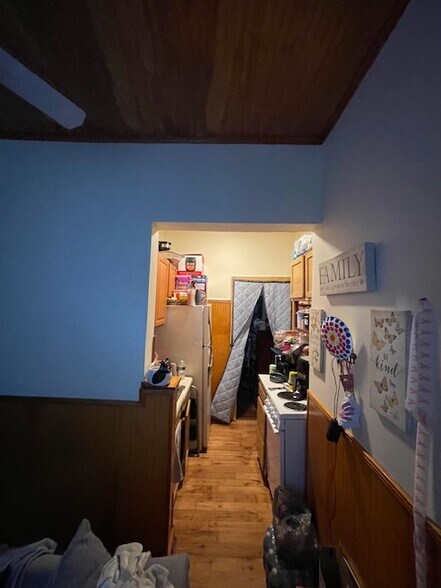 Building Photo - 2136 Park St